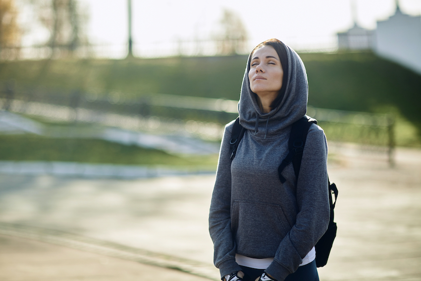 6 Pieces of Sun Protection Clothing for Women: Protecting Skin from the Sun! 4 sun hoodie