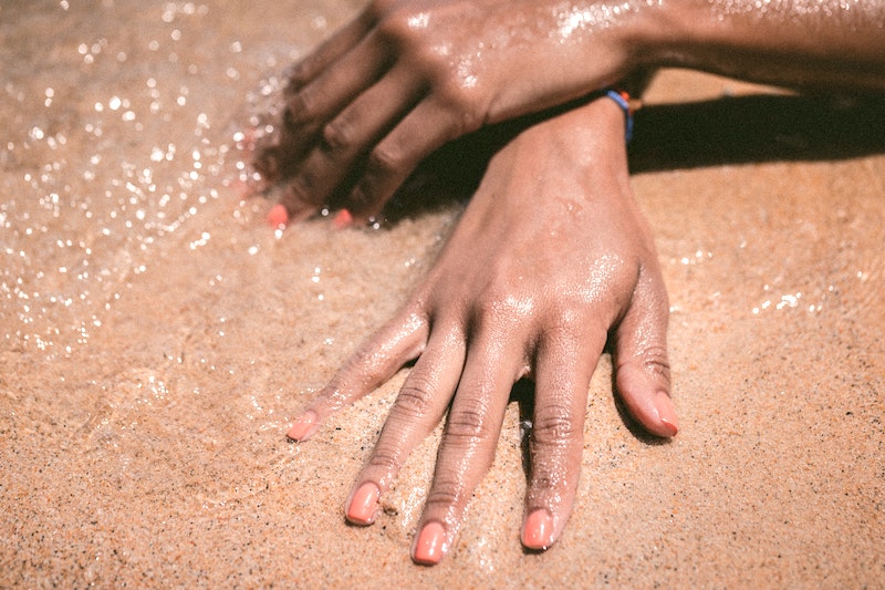 nails at the beach