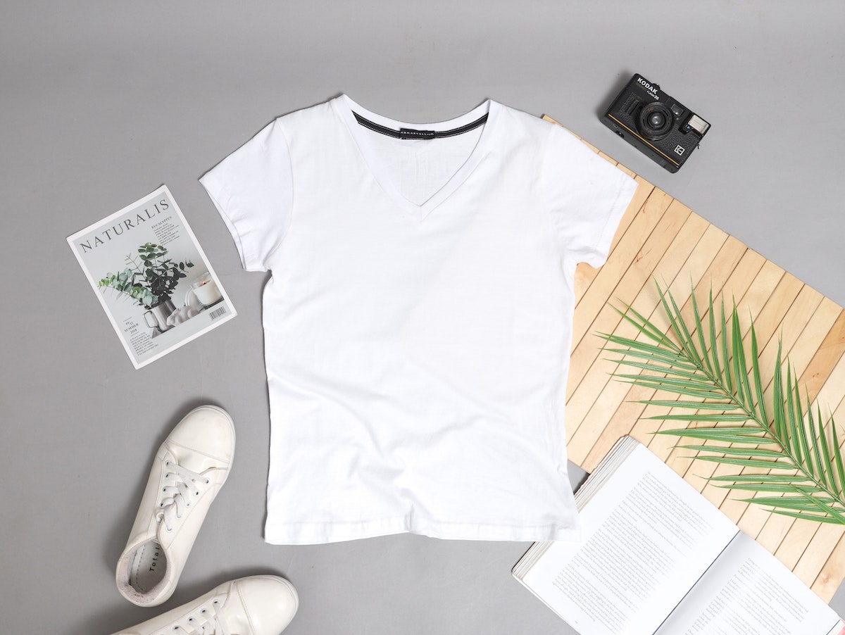 white-tshirt